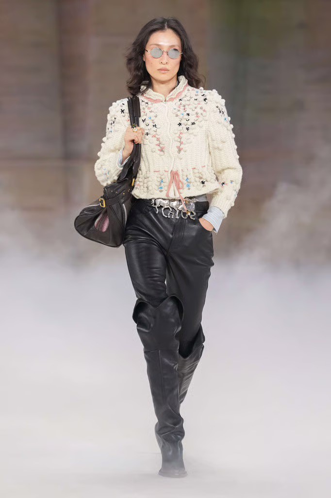 Hinh anh Đọc thêm: 18