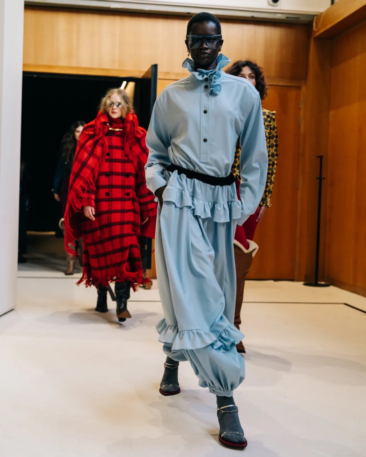 Hinh anh Đọc thêm: 6