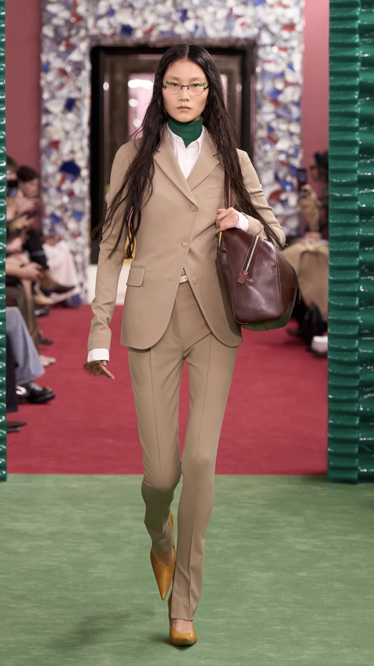 Hinh anh Nhìn lại hành trình 30 năm với Acne Studios Thu Đông 2026 15