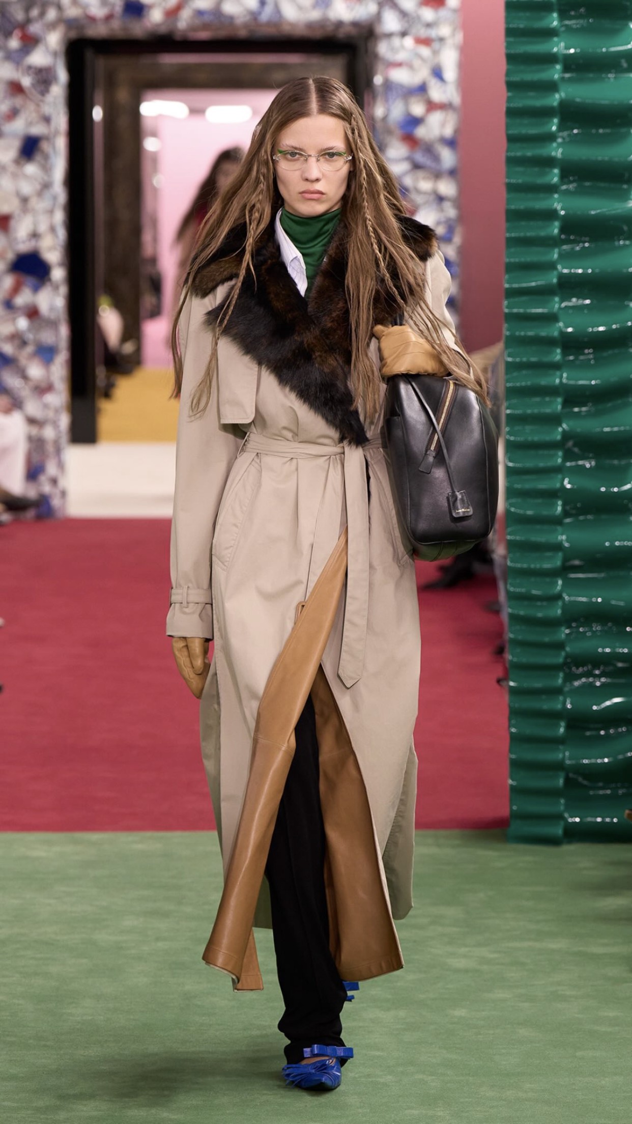 Hinh anh Nhìn lại hành trình 30 năm với Acne Studios Thu Đông 2026 57