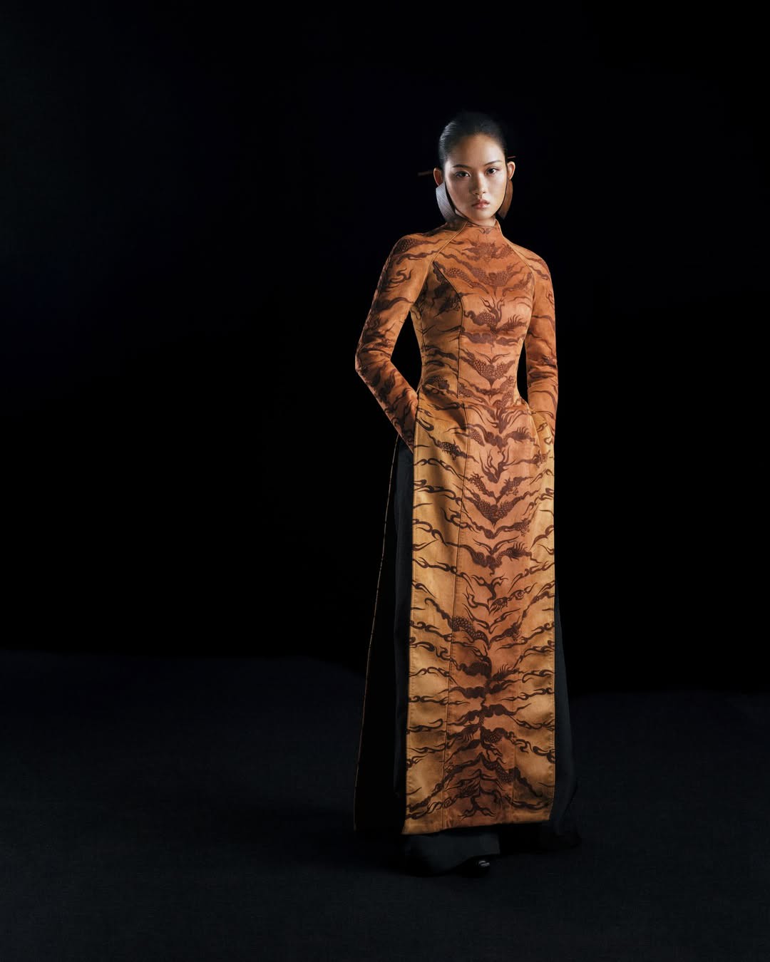 Hinh anh 5 thương hiệu Việt giải mã dress code “Modern Belle Époque” tại SR Fashion Awards 2026 29