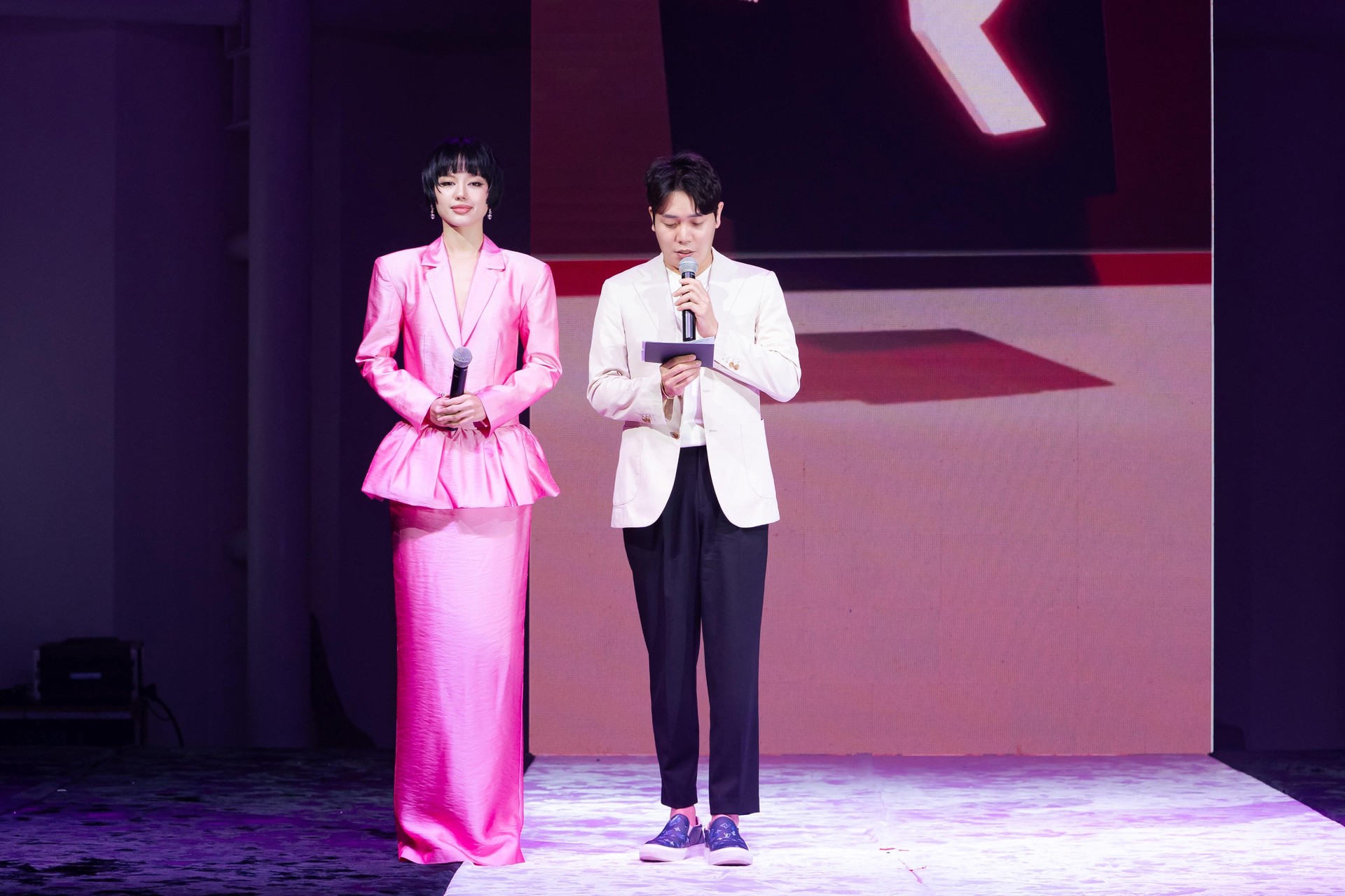 Hinh anh Nhìn lại hành trình bền bỉ tôn vinh giá trị Việt của SR Fashion Awards 9