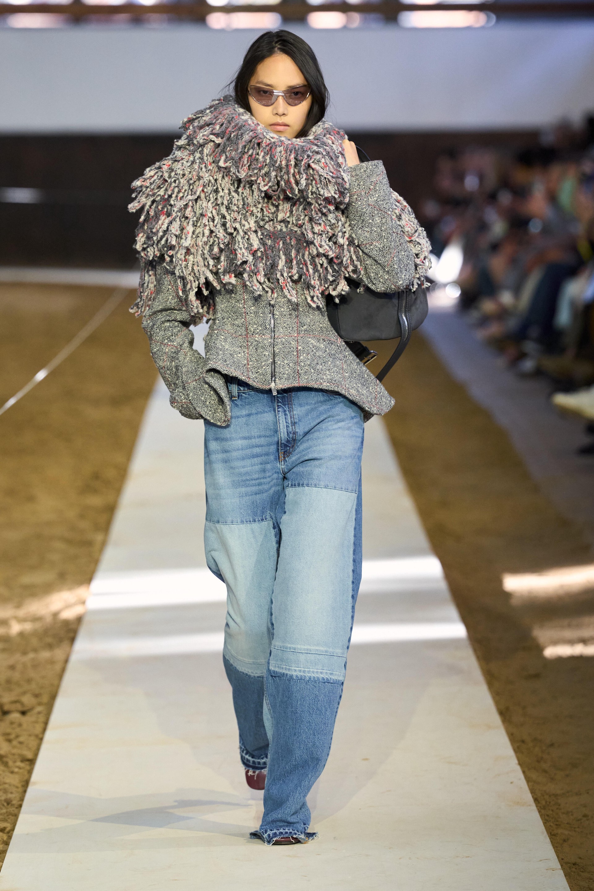 Hinh anh Trang tự sự của Stella McCartney mùa Thu Đông 2026  12