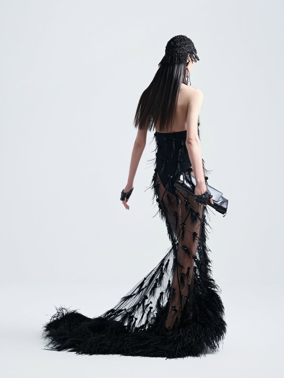 Hinh anh 5 thương hiệu Việt giải mã dress code “Modern Belle Époque” tại SR Fashion Awards 2026 15