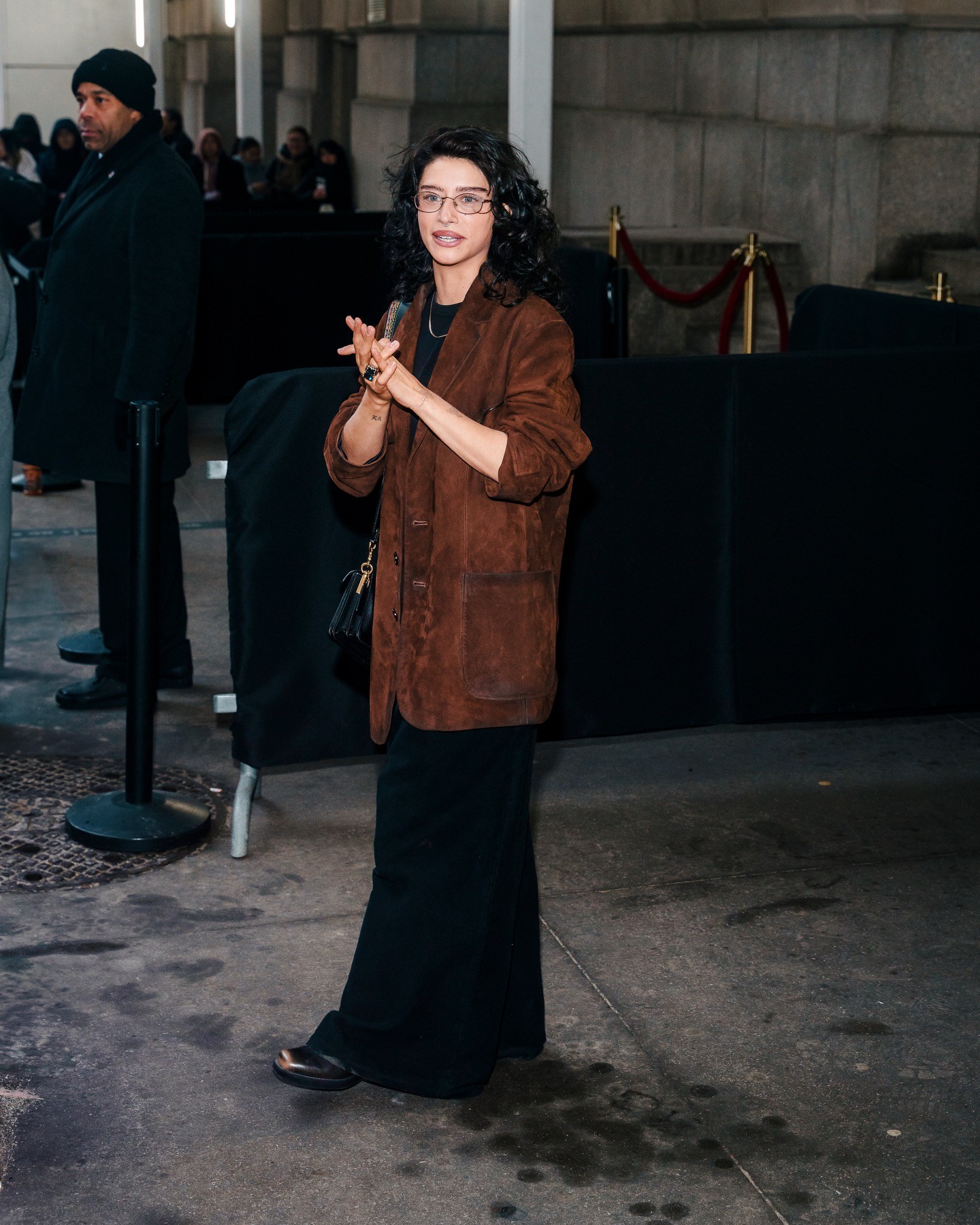 Hinh anh Hot Mess: Xu hướng "lộn xộn nóng bỏng" lên ngôi 7