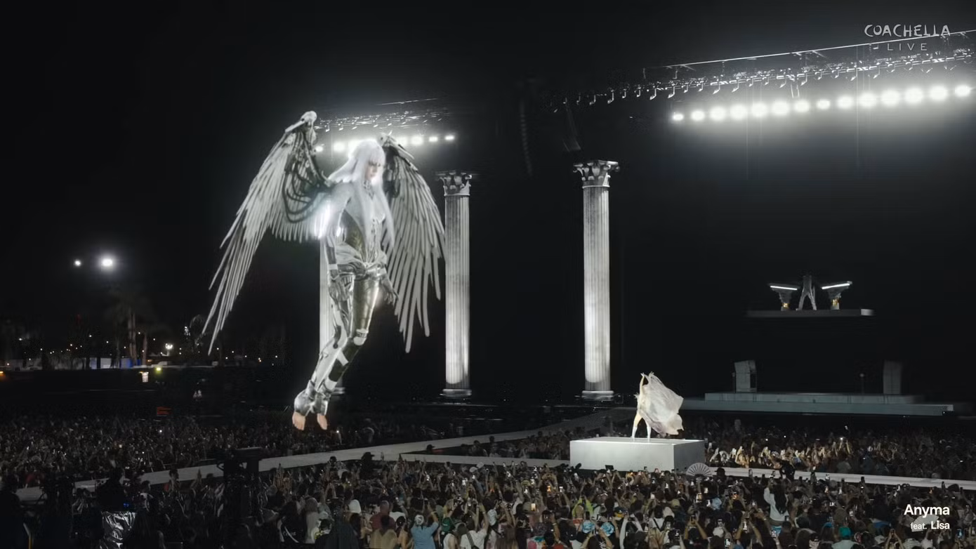 Hinh anh “Bad Angel” LISA chiếm lĩnh thánh địa Coachella 2026 5