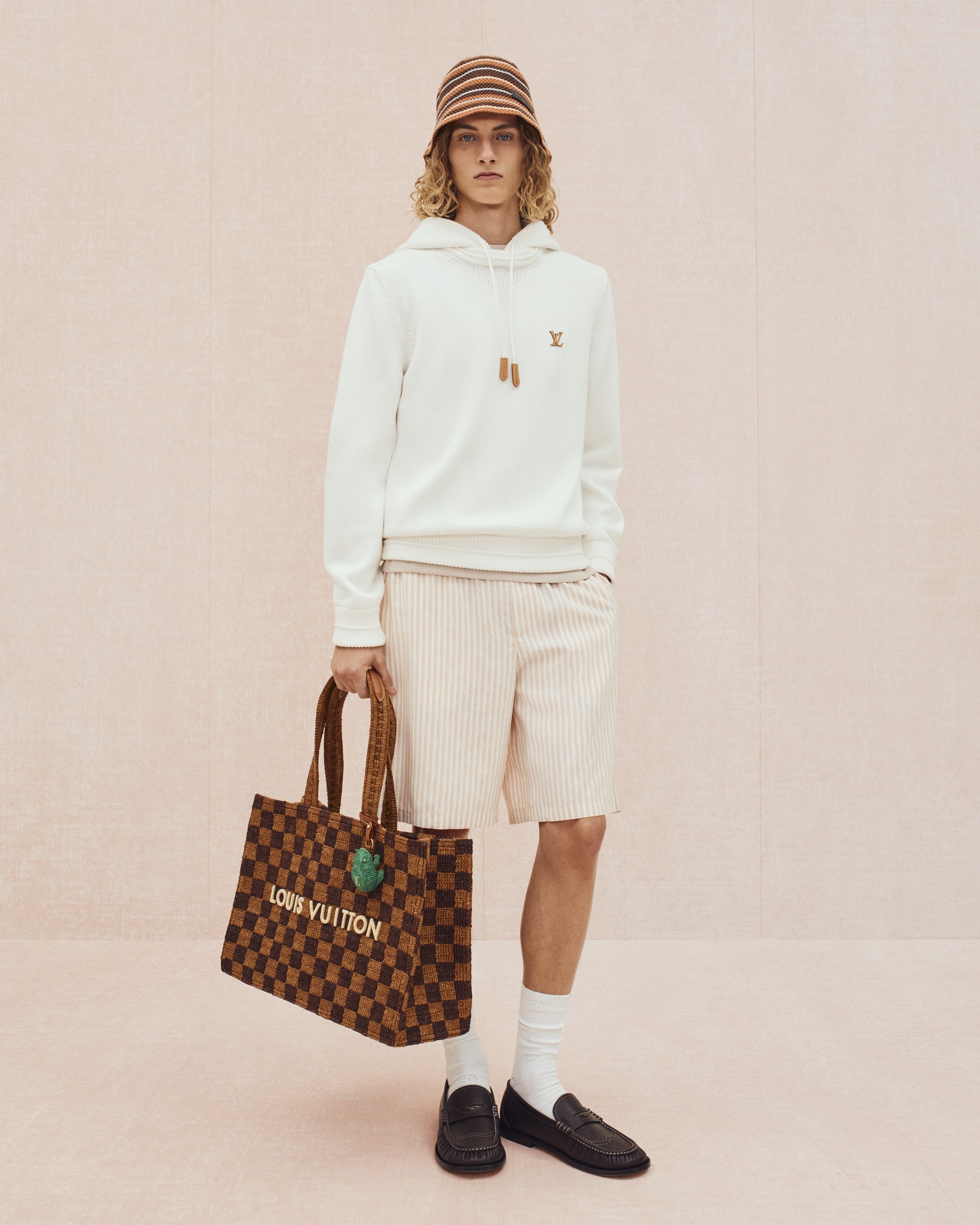 Hinh anh Louis Vuitton Pre-Fall 2026: Một lát cắt New York qua lăng kính Pharrell Williams 11