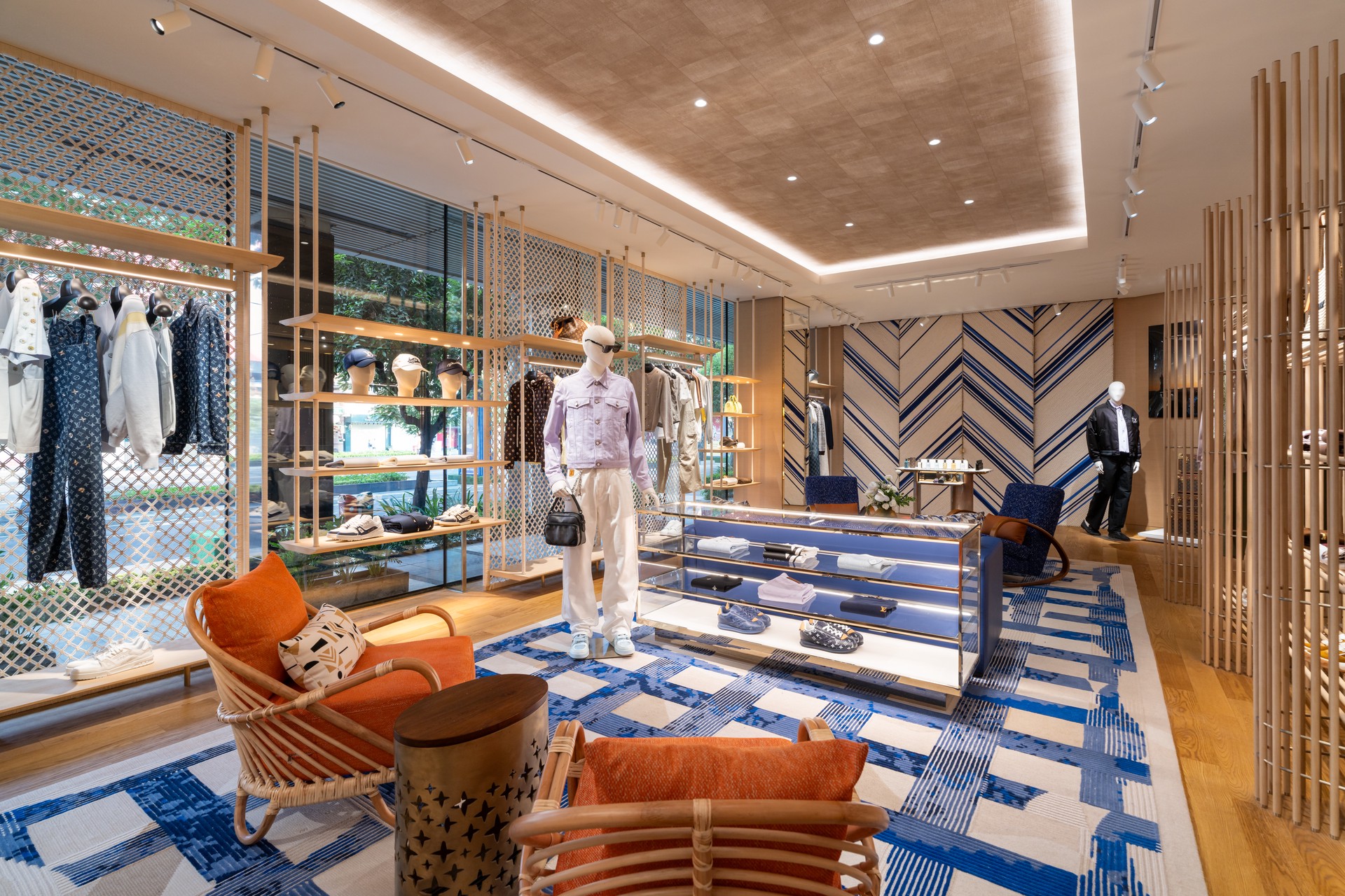 Hinh anh Louis Vuitton mở cửa hàng đầu tiên dành cho nam tại TP.HCM 2