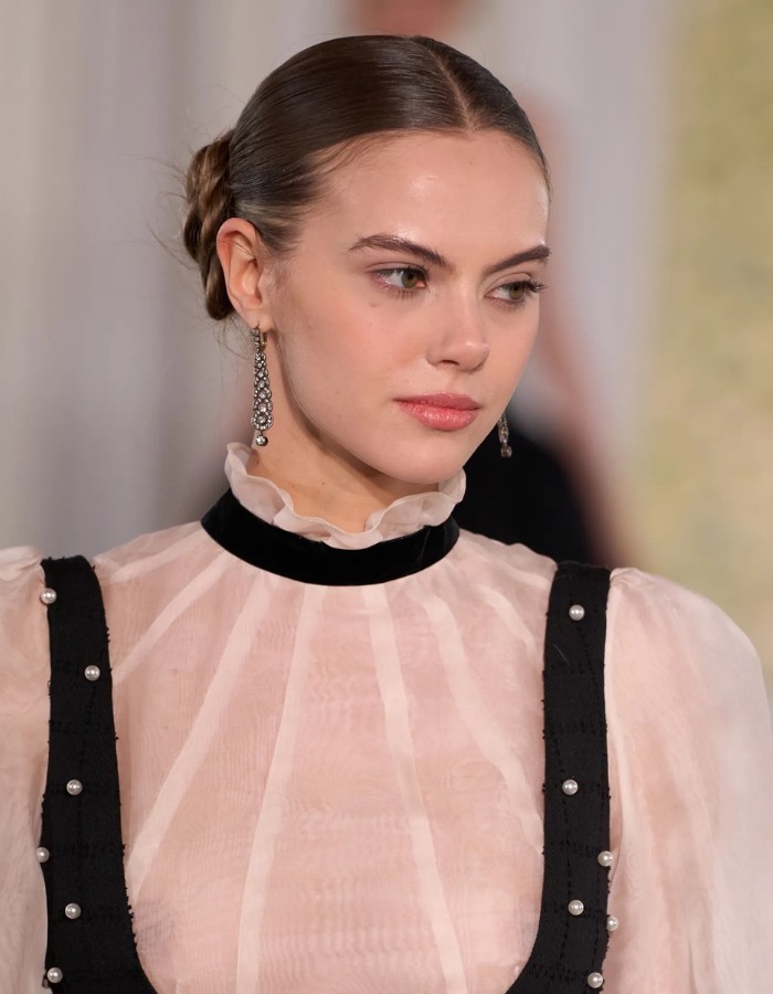 Hinh anh Từ mỹ thuật đến 6 xu hướng trang điểm Xuân Hè 2026 18