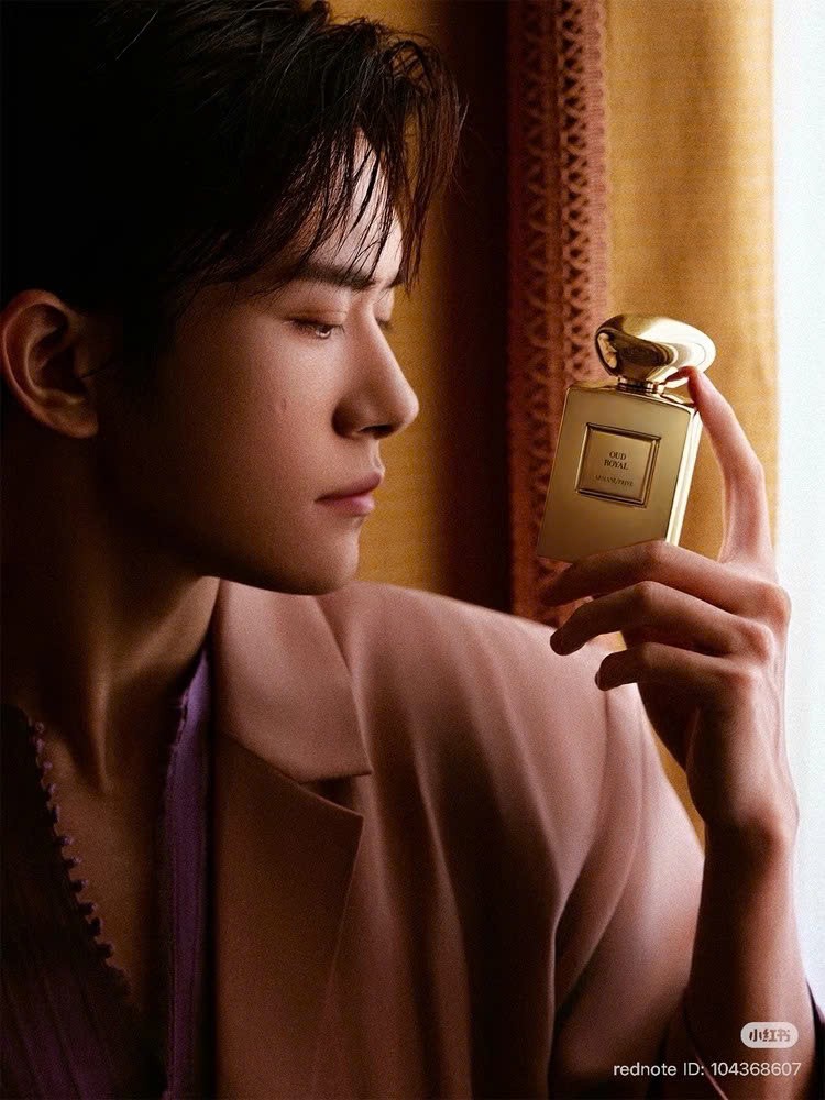 Hinh anh “Nam đại sứ” ngành làm đẹp tại Trung Quốc: Cú hích doanh số hay canh bạc “đốt tiền” vì fan? 4