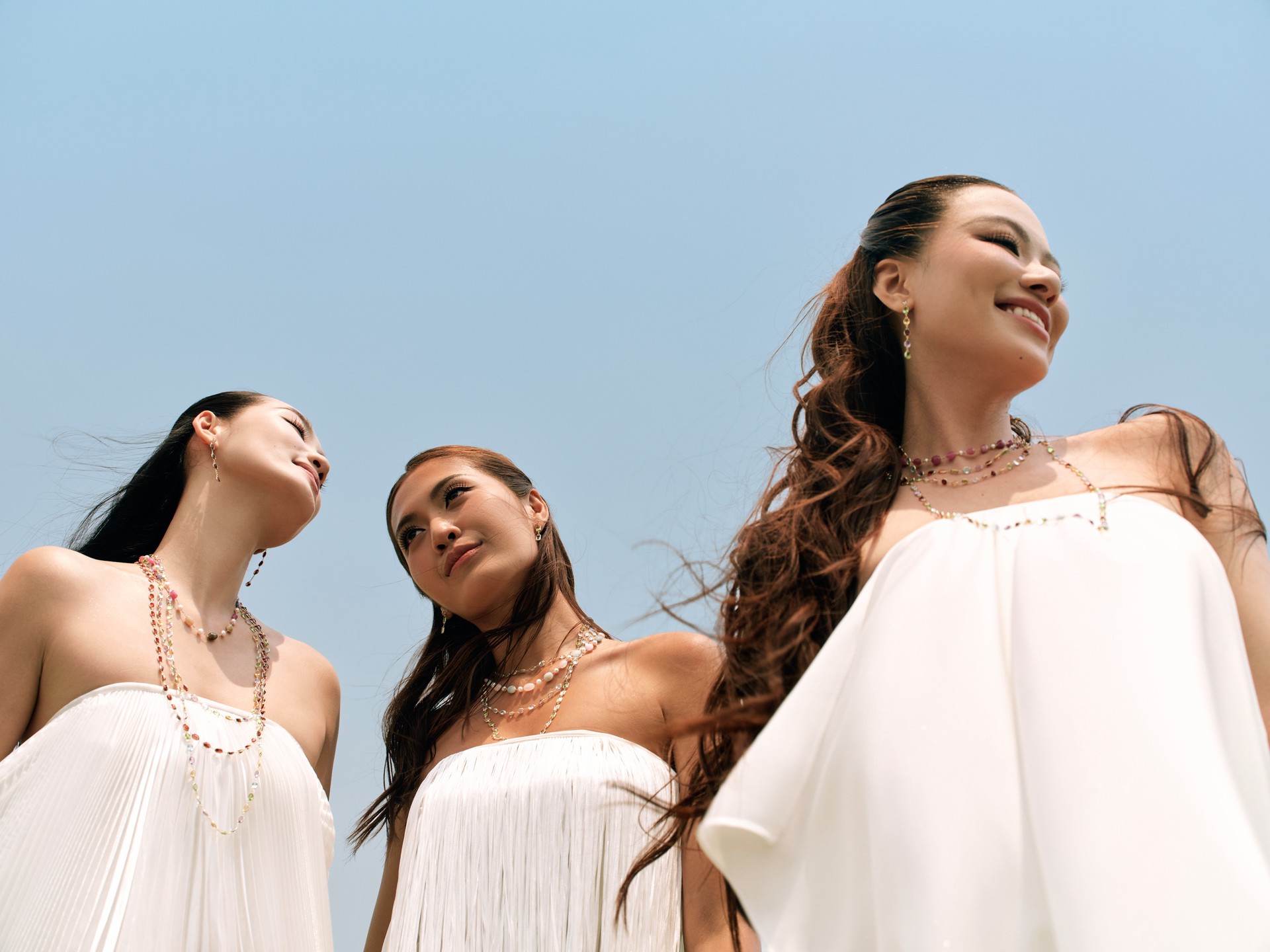Hinh anh Đẩy Đưa: Tình yêu tuổi trẻ qua lăng kính Adrian Anh Tuấn 4