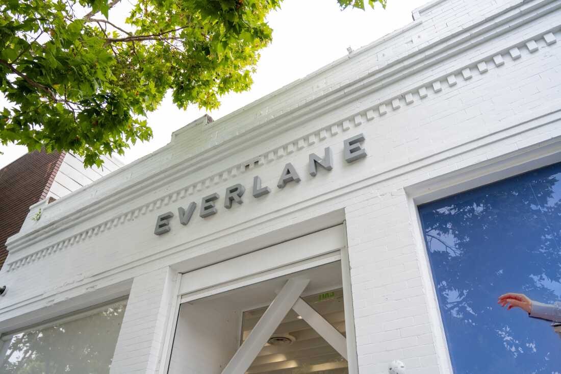 Hinh anh Everlane và SHEIN: Cái bắt tay đầy nghịch lý của ngành thời trang 2