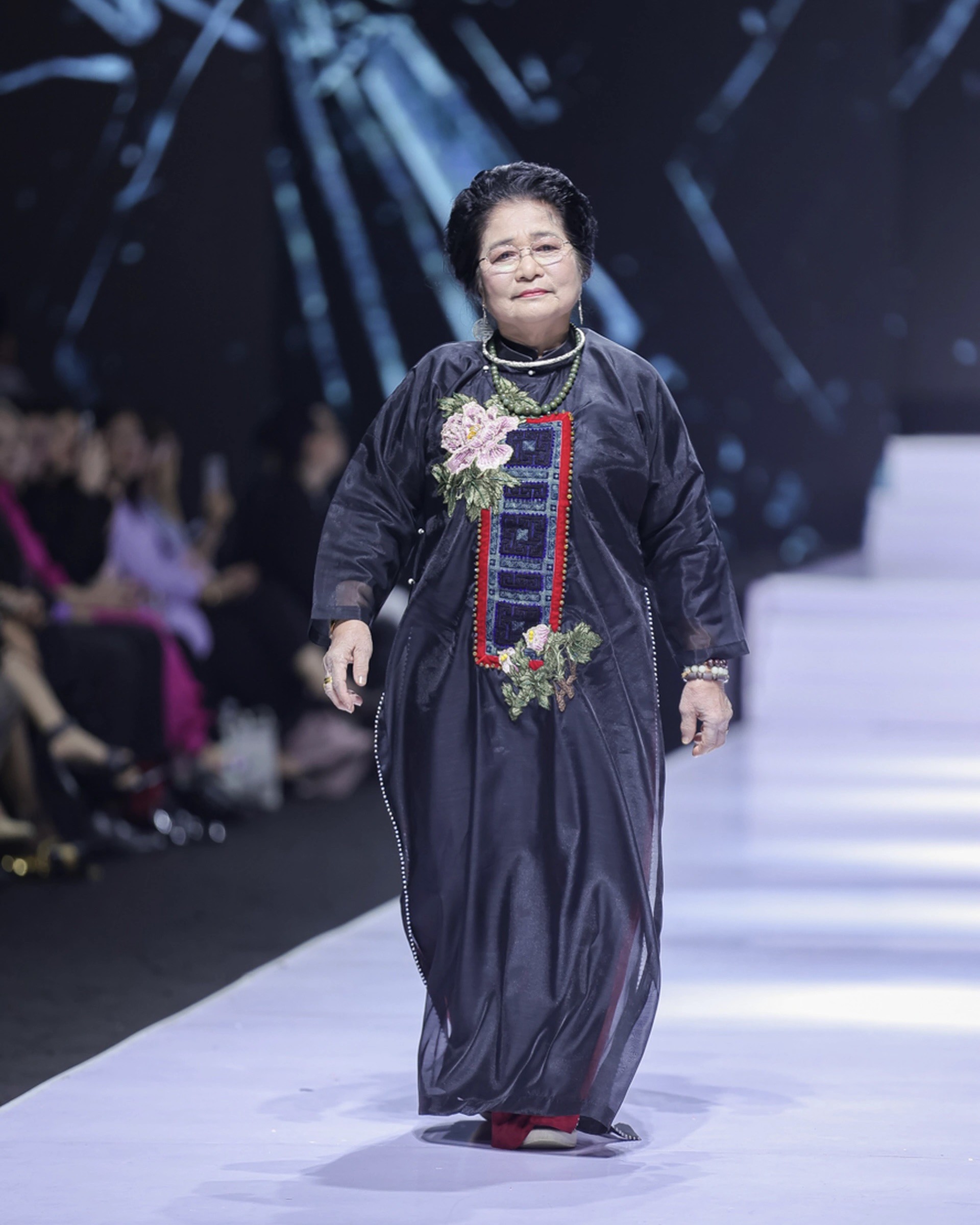 Hinh anh Đọc thêm: 2