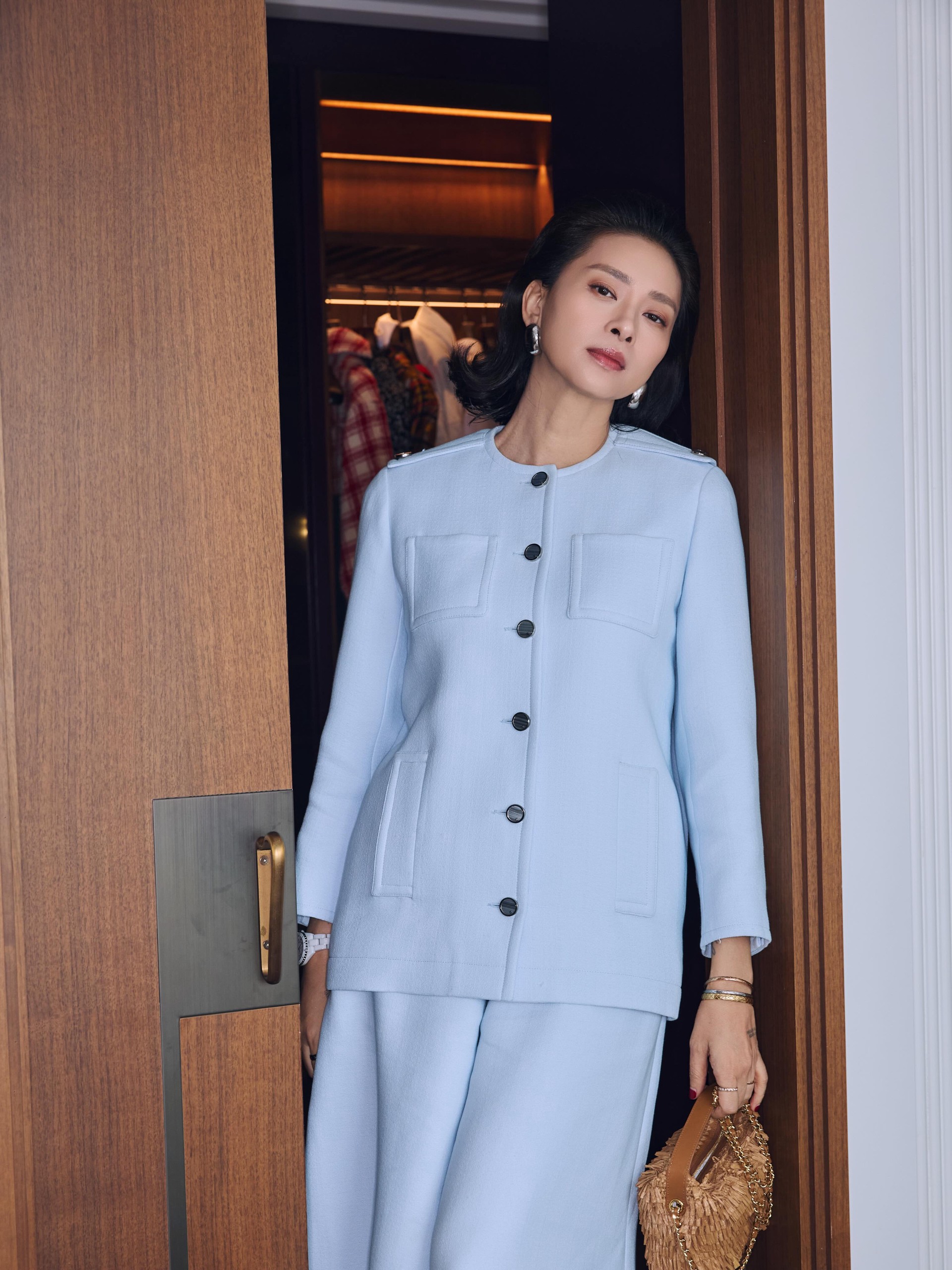 Hinh anh Ngô Thanh Vân tại front row CHANEL Métiers d'Art 2026 ở Seoul 3