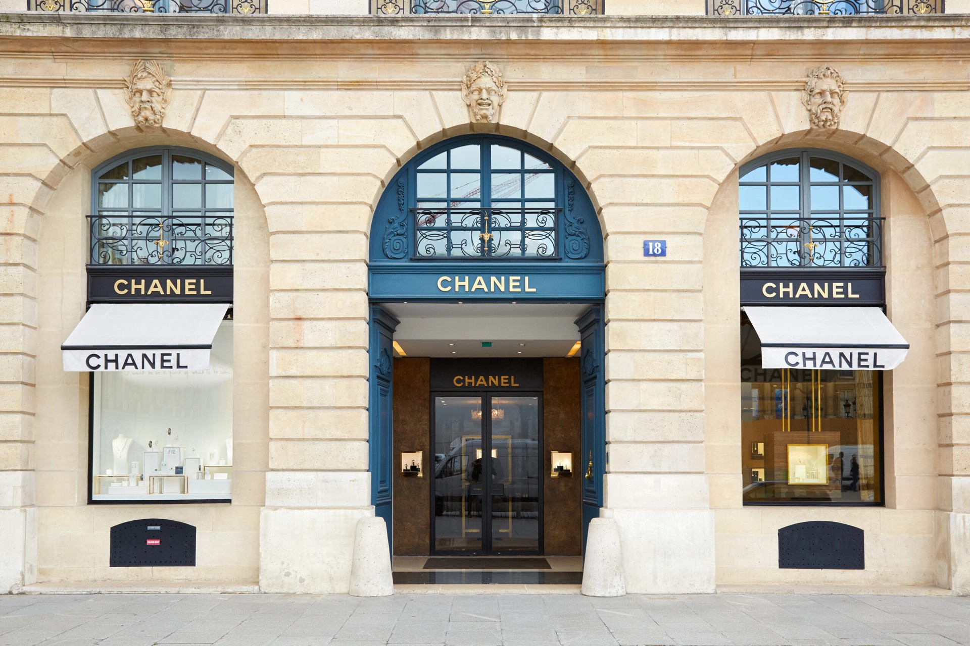 Hinh anh Phiên tòa trộm túi xách CHANEL tại Hong Kong: hé lộ quy trình tiêu hủy hàng xa xỉ ít được biết đến 1