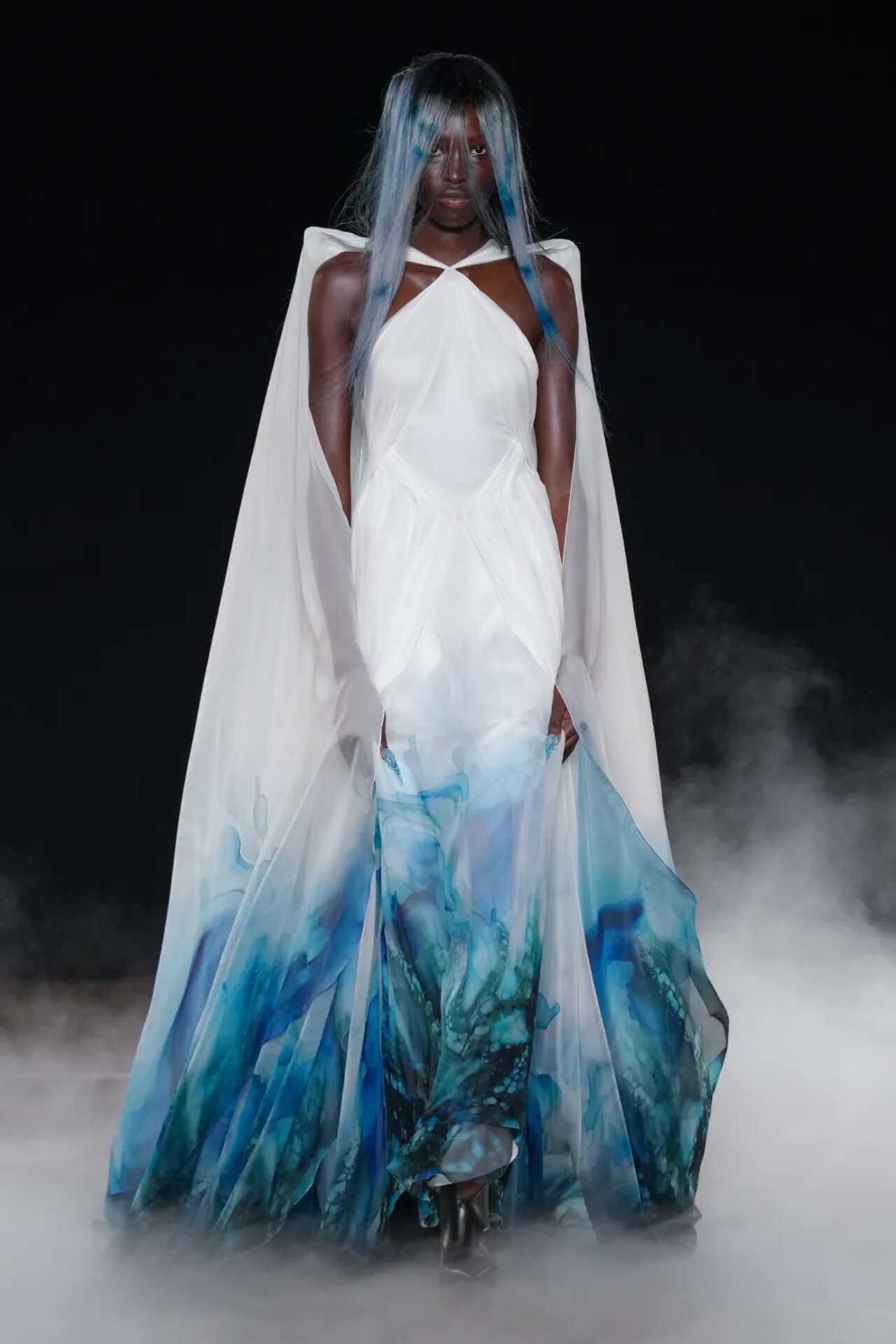 Hinh anh Iris van Herpen Haute Couture FW26: Dư chấn của những vì sao 8