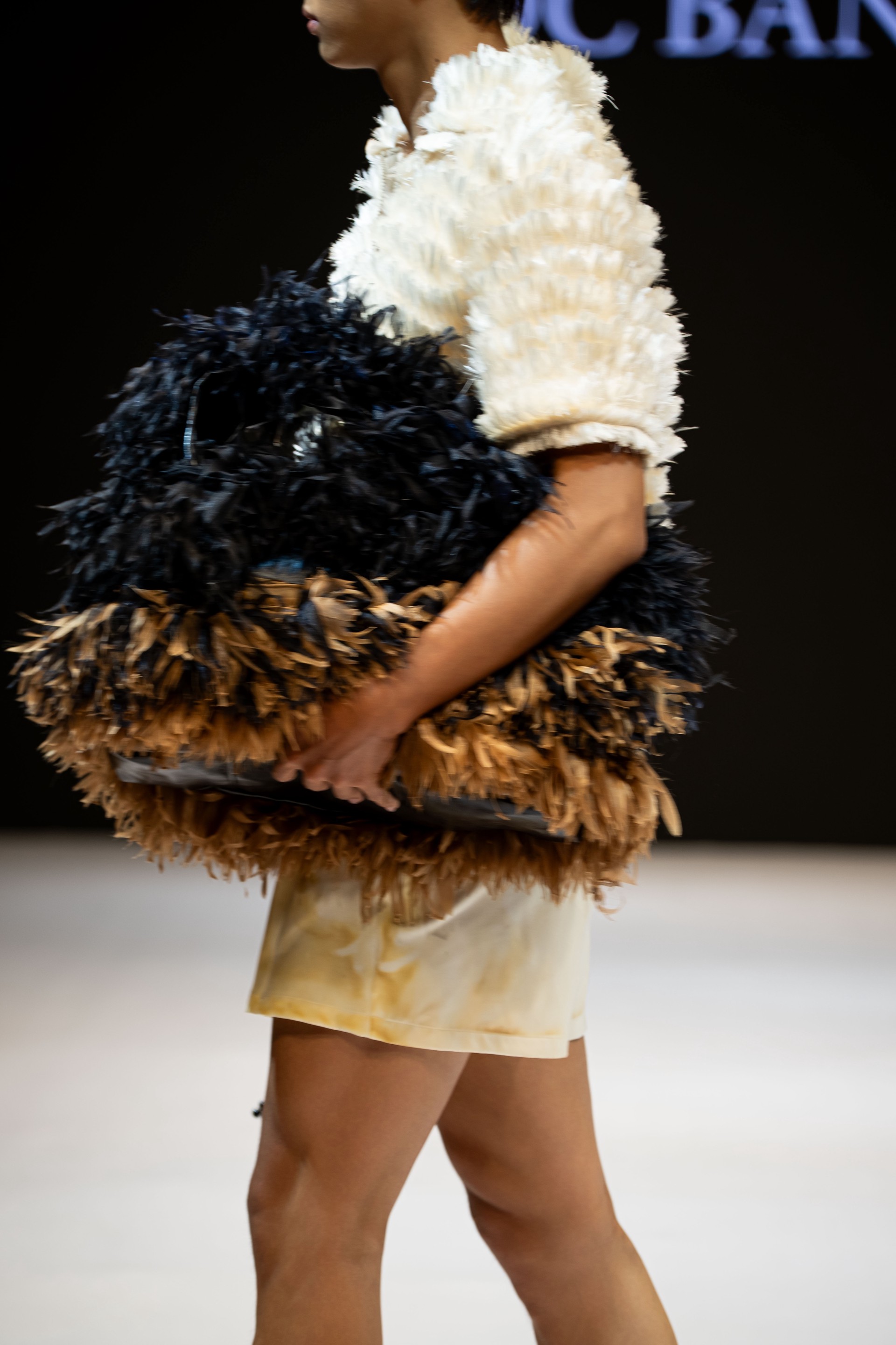 Hinh anh ĐỘC BẢN 2