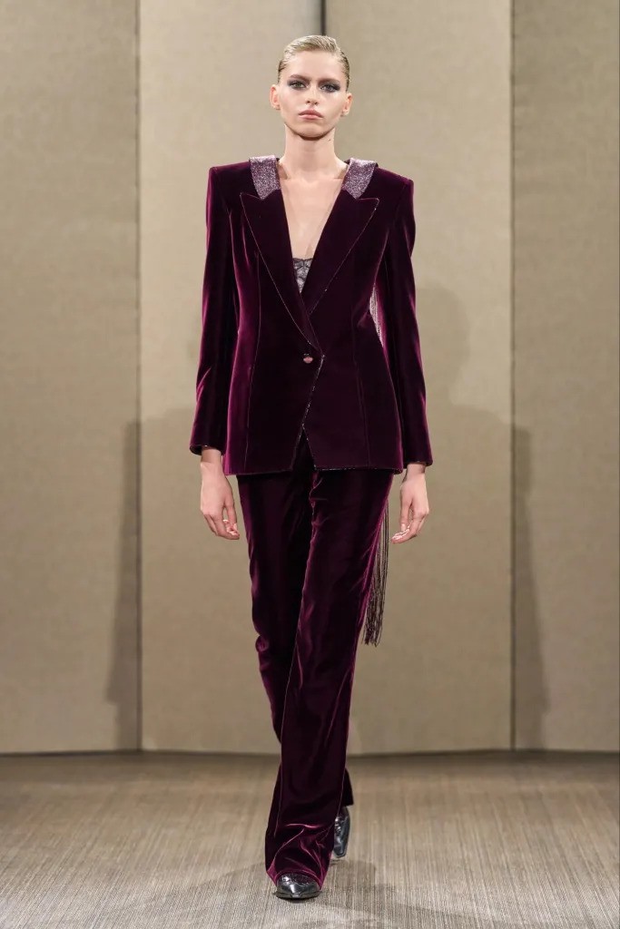 Hinh anh Giorgio Armani Privé Haute Couture FW26: Sau hoàng hôn, trời đêm lấp lánh tựa ngàn sao 24