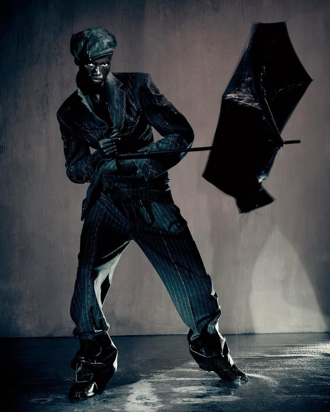 Hinh anh Trước khi cánh cửa Met khép lại, “đứa trẻ hư” John Galliano đã thắp sáng tàn tích Haute Couture 50