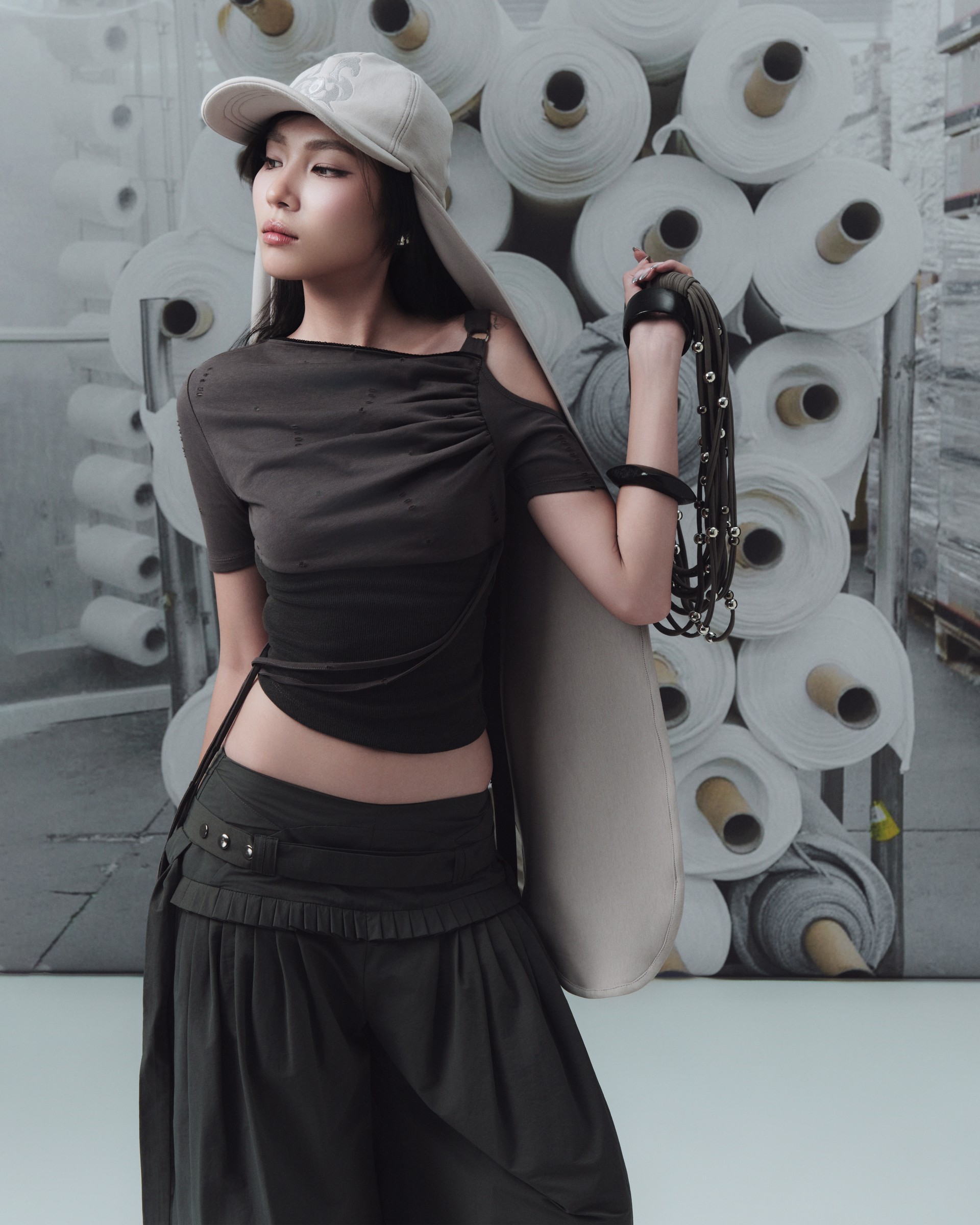 Hinh anh BUNNYHILL SS14 Chrome Whisper: Tái định nghĩa những điều quen thuộc 3