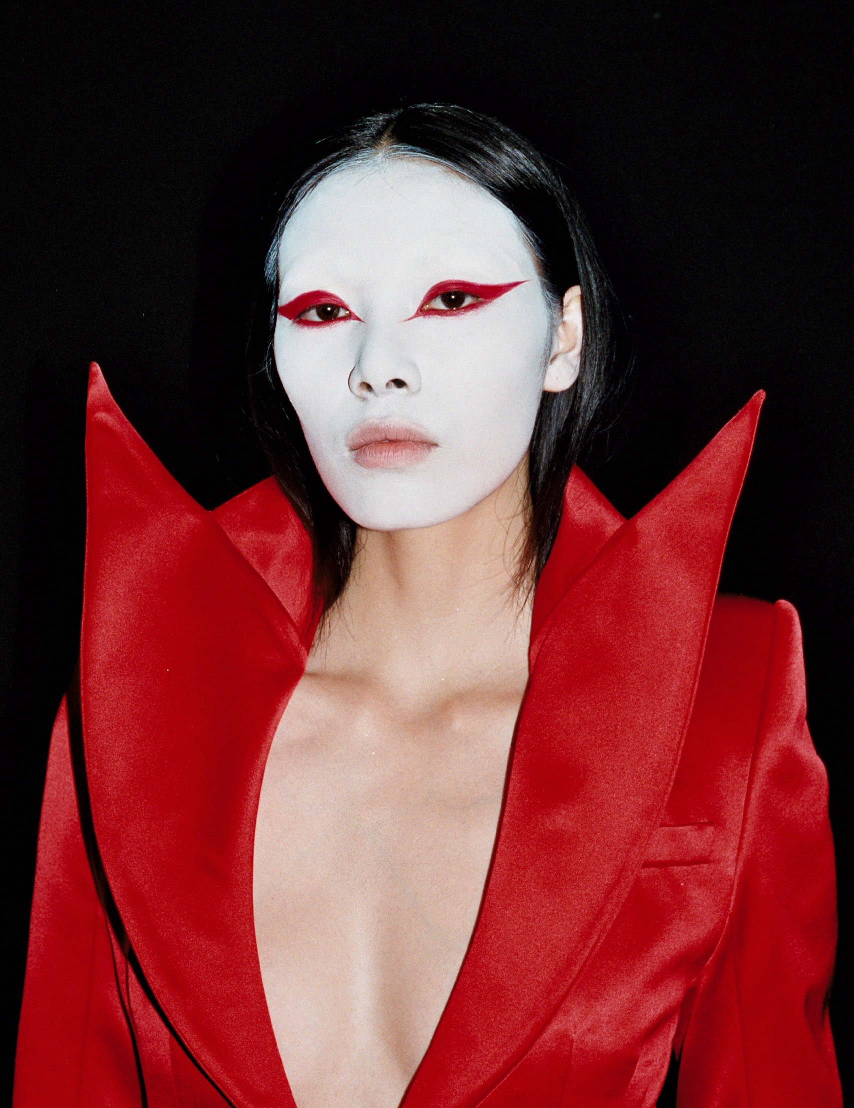 Hinh anh Paris Fashion Week: Những thế giới khác lạ trên sàn diễn thời trang 29