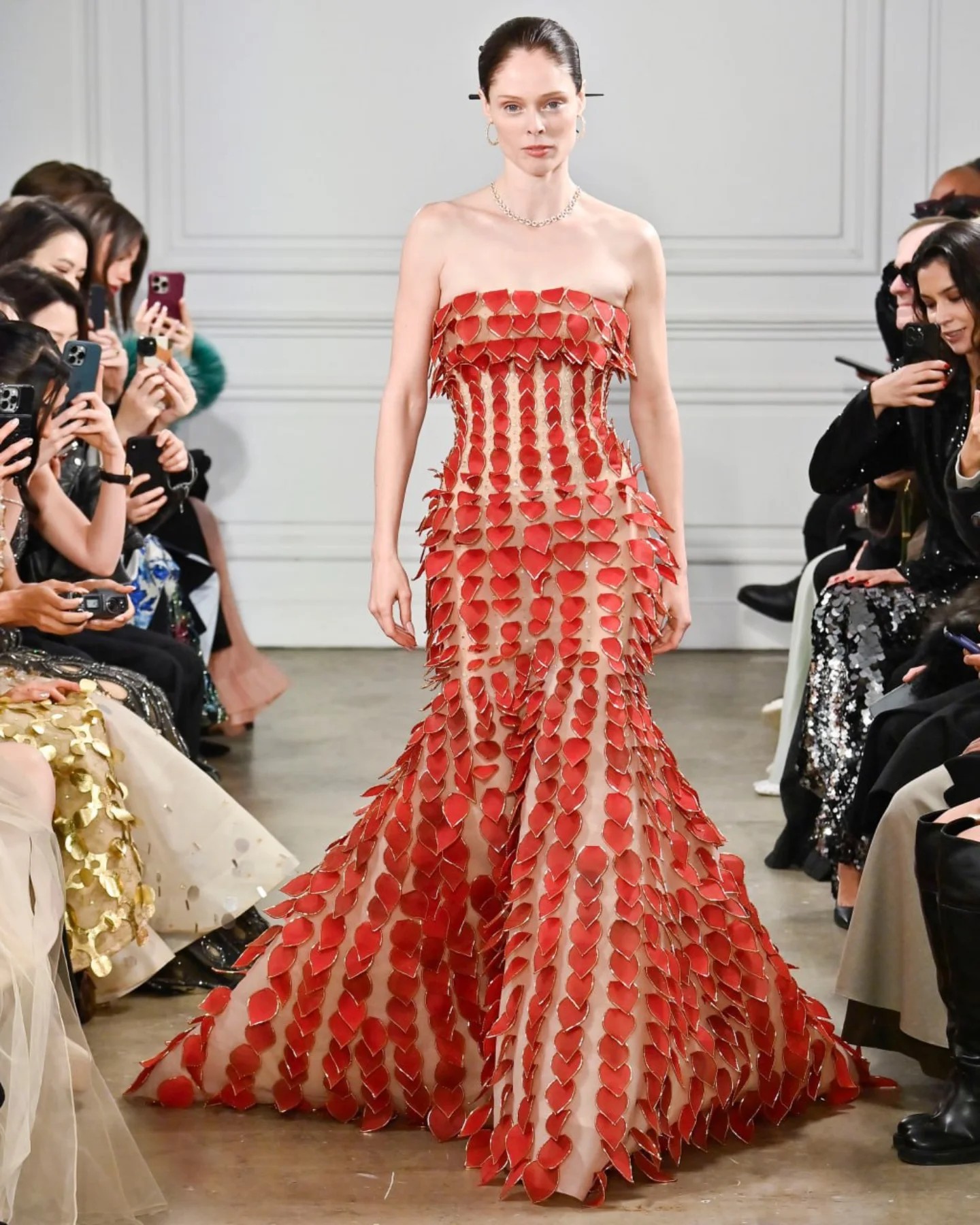 Hinh anh PHAN HUY Spring/Summer 2027 Ready-To-Wear: Hành trình trở về quê hương sau 3 năm ra mắt tại Pháp 8