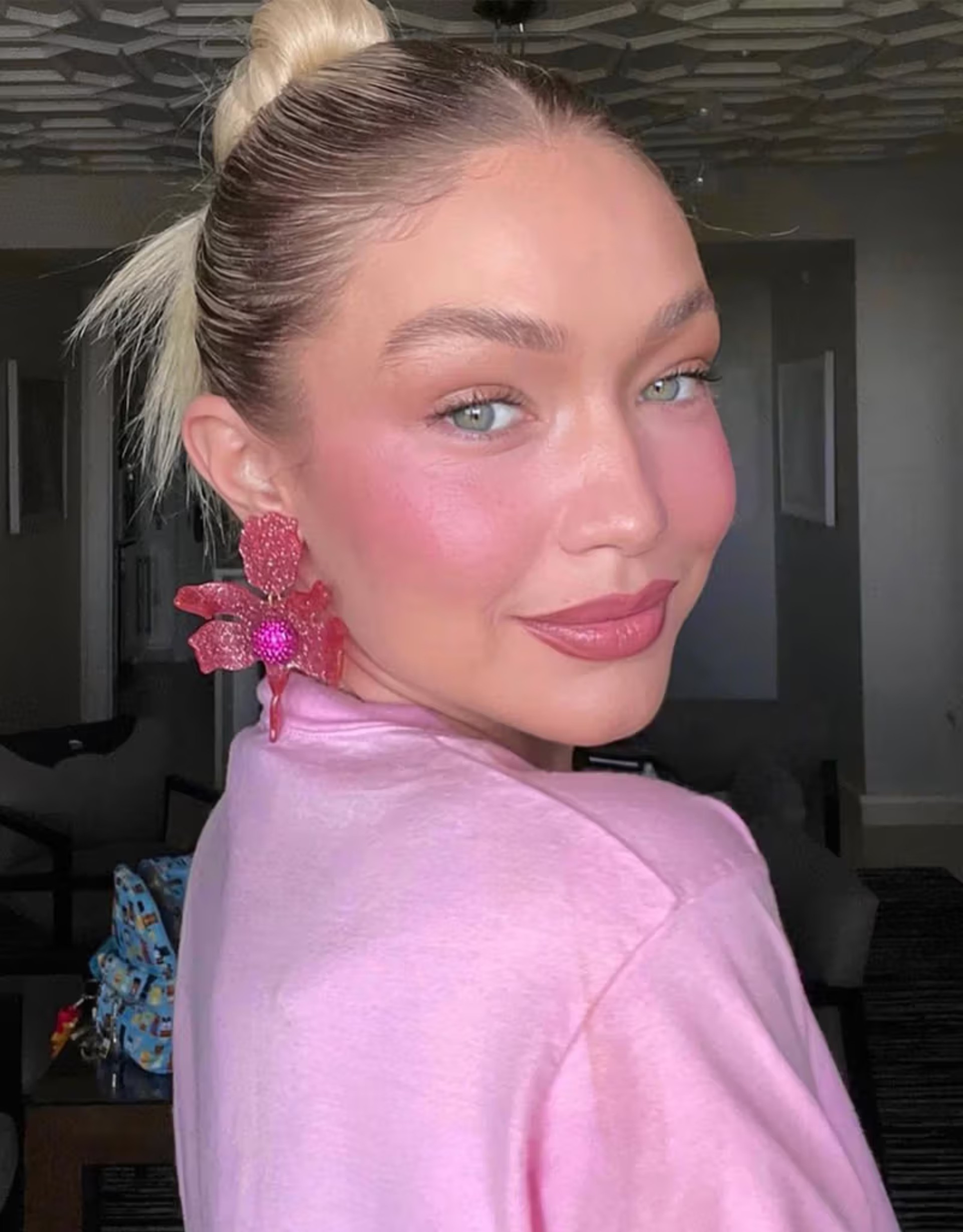 Hinh anh Anti-blush: Thời của những đôi má ít ửng hồng 10